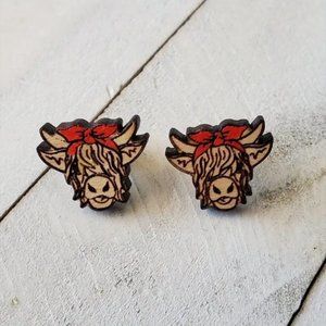 Highland Cow Head Stud Earrings